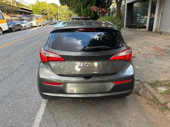 HYUNDAI HB20 1.0 COMFORT 12V FLEX 4P MANUAL